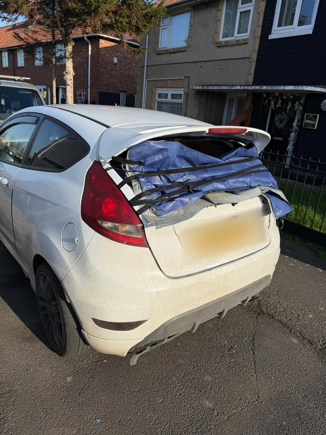 Ford Fiesta rear window before
