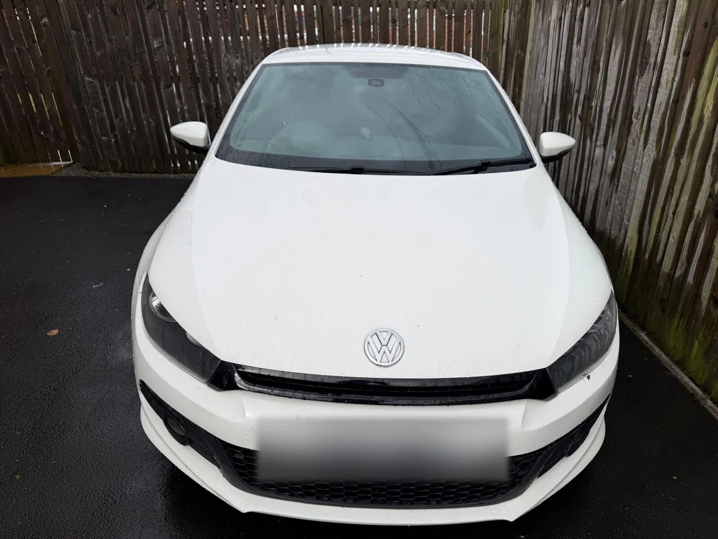 VW Scirocco windscreen after